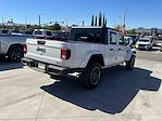 Used 2023 Jeep Gladiator Overland Crew Cab 4x4, Pickup for sale #523902R - photo 6