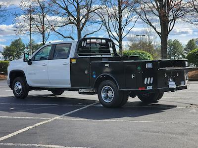New 2024 Chevrolet Silverado 3500 LT Crew Cab 4WD, 9' 5" CM Truck Beds TM Deluxe Flatbed Truck for sale #CR12623 - photo 2