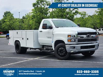 New 2023 Chevrolet Silverado 5500 Work Truck Regular Cab RWD, 11' Reading SL Service Body Service Truck for sale #FQ46151 - photo 1