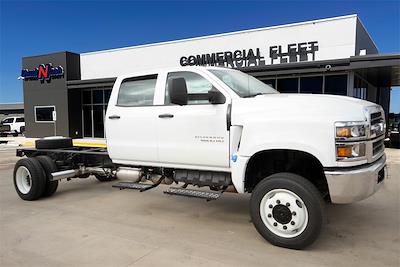 New 2024 Chevrolet Silverado 5500 Work Truck Crew Cab 4WD, Cab Chassis for sale #622658 - photo 1