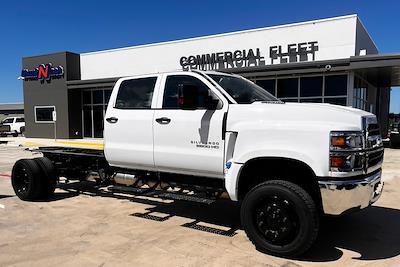 New 2024 Chevrolet Silverado 5500 Work Truck Crew Cab 4WD, Cab Chassis for sale #721638 - photo 1