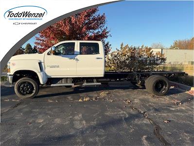 New 2024 Chevrolet Silverado 6500 Crew Cab 4x4, Cab Chassis for sale #DH241442 - photo 1