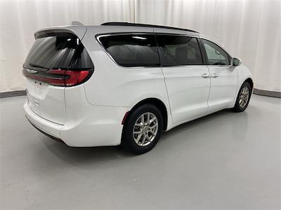2022 Chrysler Pacifica FWD, Minivan for sale #49626AQ - photo 2