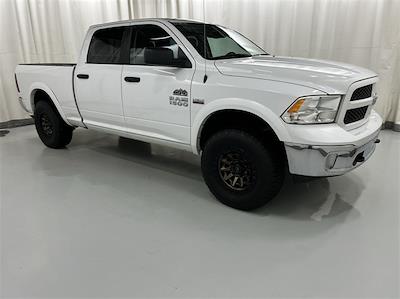 Used 2018 Ram 1500 SLT Crew Cab 4x4, Pickup for sale #50384AQ - photo 1