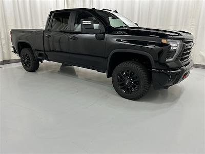 New 2025 Chevrolet Silverado 2500 LT Crew Cab 4x4, Pickup for sale #TR10137T25 - photo 1