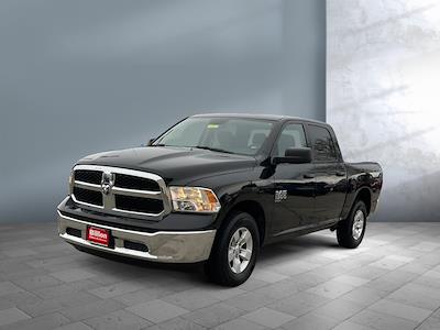 Used 2021 Ram 1500 Classic SLT Crew Cab 4WD, Pickup for sale #210597 - photo 1