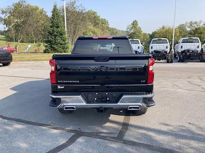 2025 Chevrolet Silverado 1500 Crew Cab 4WD, Pickup for sale #B23292 - photo 2