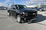 Used 2018 Chevrolet Silverado 1500 LT Crew Cab 4WD, Pickup for sale #B23381A - photo 1