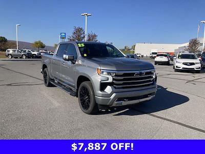 2025 Chevrolet Silverado 1500 Crew Cab 4WD, Pickup for sale #B23422 - photo 1