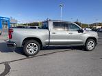 2025 Chevrolet Silverado 1500 Crew Cab 4WD, Pickup for sale #B23440 - photo 8