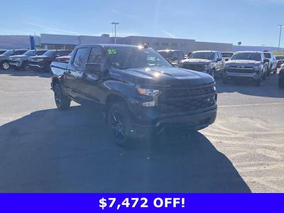 New 2025 Chevrolet Silverado 1500 Custom Crew Cab 4WD, Pickup for sale #B23542 - photo 1