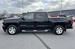 Used 2017 Chevrolet Silverado 1500 LT Crew Cab 4WD, Pickup for sale #BA12717 - photo 8