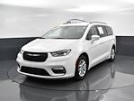 Used 2022 Chrysler Pacifica Touring L FWD, Minivan for sale #21140643T - photo 7