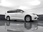 Used 2022 Chrysler Pacifica Touring L FWD, Minivan for sale #21140643T - photo 9