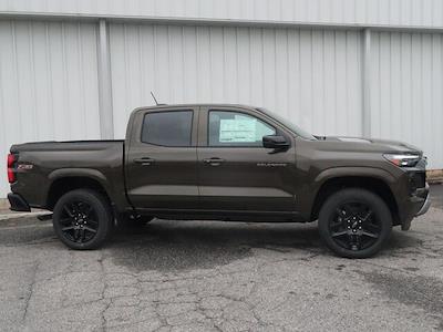 2024 Chevrolet Colorado Crew Cab 4x4, Pickup for sale #29363 - photo 2