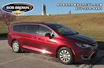 Used 2017 Chrysler Pacifica Touring L FWD, Minivan for sale #JP132256A - photo 1