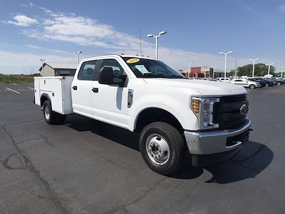 Used 2019 Ford F-350 XL Crew Cab 4x4, 9' Monroe Truck Equipment MSS II Service Truck for sale #111727 - photo 1