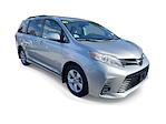 2019 Toyota Sienna 4x2, Minivan for sale #142599N - photo 5