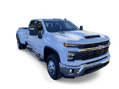 New 2025 Chevrolet Silverado 3500 LT Crew Cab 4WD, Pickup for sale #F109049 - photo 1