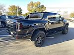 New 2025 GMC Hummer EV Pickup 2X Crew Cab AWD, Pickup for sale #U107400 - photo 4