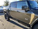 New 2025 GMC Hummer EV Pickup 2X Crew Cab AWD, Pickup for sale #U107404 - photo 80