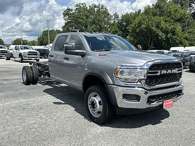 2024 Ram 5500 Crew Cab DRW RWD, Cab Chassis for sale #315880 - photo 1