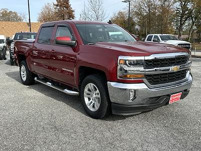 2018 Chevrolet Silverado 1500 Crew Cab RWD, Pickup for sale #441309 - photo 1