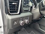 New 2025 GMC Sierra 3500 Denali Ultimate Crew Cab 4WD, Pickup for sale #1350016 - photo 28