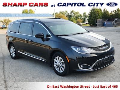 Used 2018 Chrysler Pacifica Touring L FWD, Minivan for sale #Z5855 - photo 1