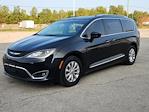 Used 2018 Chrysler Pacifica Touring L FWD, Minivan for sale #Z5855 - photo 3