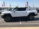 New 2024 GMC Hummer EV Pickup 2X Crew Cab AWD, Pickup for sale #96160 - photo 2