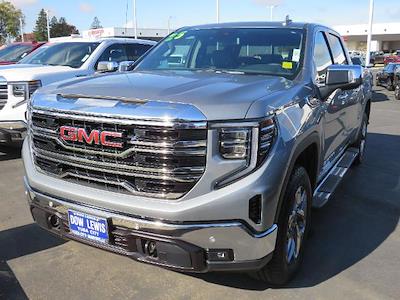 New 2025 GMC Sierra 1500 SLT Crew Cab 4WD, Pickup for sale #96630 - photo 1