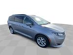 Used 2017 Chrysler Pacifica Touring L FWD, Minivan for sale #CF4T228475A - photo 6