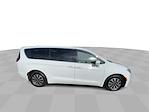 Used 2022 Chrysler Pacifica Touring L FWD, Minivan for sale #PCA160961 - photo 3