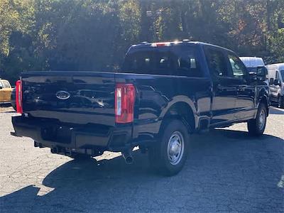 2024 Ford F-350 Crew Cab SRW RWD, Pickup for sale #REE42069 - photo 2