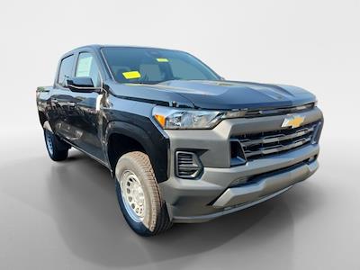 New 2024 Chevrolet Colorado Work Truck Crew Cab 4x4, Pickup for sale #2406860 - photo 1