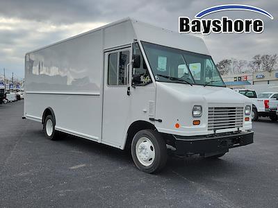 New 2022 Ford E-450 RWD, 16' Utilimaster P900 Step Van / Walk-in for sale #298118 - photo 1