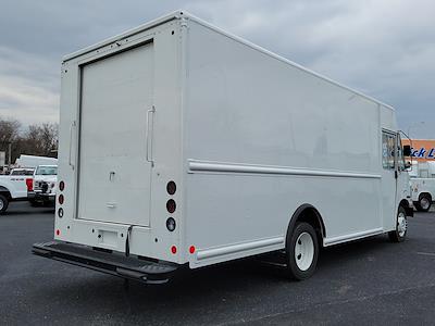 2022 Ford E-450 DRW RWD, Utilimaster P900 Step Van / Walk-in for sale #298118 - photo 2