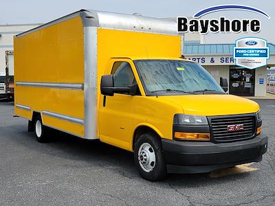 Used 2018 GMC Savana 3500 4x2, Box Van for sale #316308 - photo 1