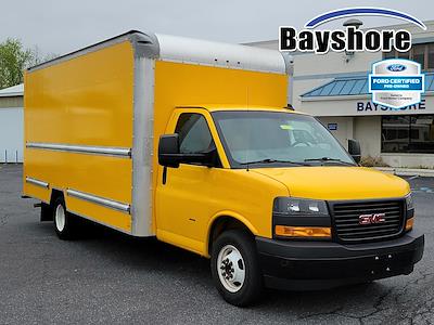 2018 GMC Savana 3500 DRW 4x2, Box Van for sale #316928 - photo 1