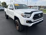 Used 2017 Toyota Tacoma SR5 Extra Cab 4WD, Pickup for sale #BFB240390B - photo 12