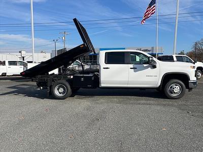 New 2024 Chevrolet Silverado 3500 Work Truck Crew Cab 4WD, 9' 5" Knapheide Value-Master X Flatbed Truck for sale #CM24180 - photo 2