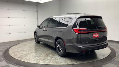 2021 Chrysler Pacifica AWD, Minivan for sale #T4090 - photo 2