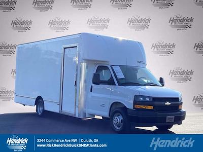 2022 Chevrolet Express 3500 DRW 4x2, Box Van #SA41913 - photo 1