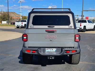 2021 Jeep Gladiator Crew Cab 4x4, Pickup for sale #SCL250070A - photo 2