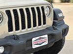 Used 2020 Jeep Gladiator Sport Crew Cab 4x4, Pickup for sale #C24-1022A1 - photo 11