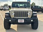 Used 2020 Jeep Gladiator Sport Crew Cab 4x4, Pickup for sale #C24-1022A1 - photo 8