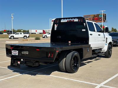 Used 2022 Chevrolet Silverado 5500 Work Truck Crew Cab 4x2, Knapheide PGTB Utility Gooseneck Flatbed Truck for sale #C25-117A - photo 2