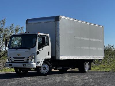 New 2023 Chevrolet LCF 4500 Regular Cab RWD, 20' Wabash Dry Freight Body Box Truck for sale #231616 - photo 1