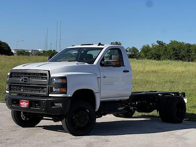 New 2024 Chevrolet Silverado 6500 LT Regular Cab 4WD, Cab Chassis for sale #241539 - photo 1